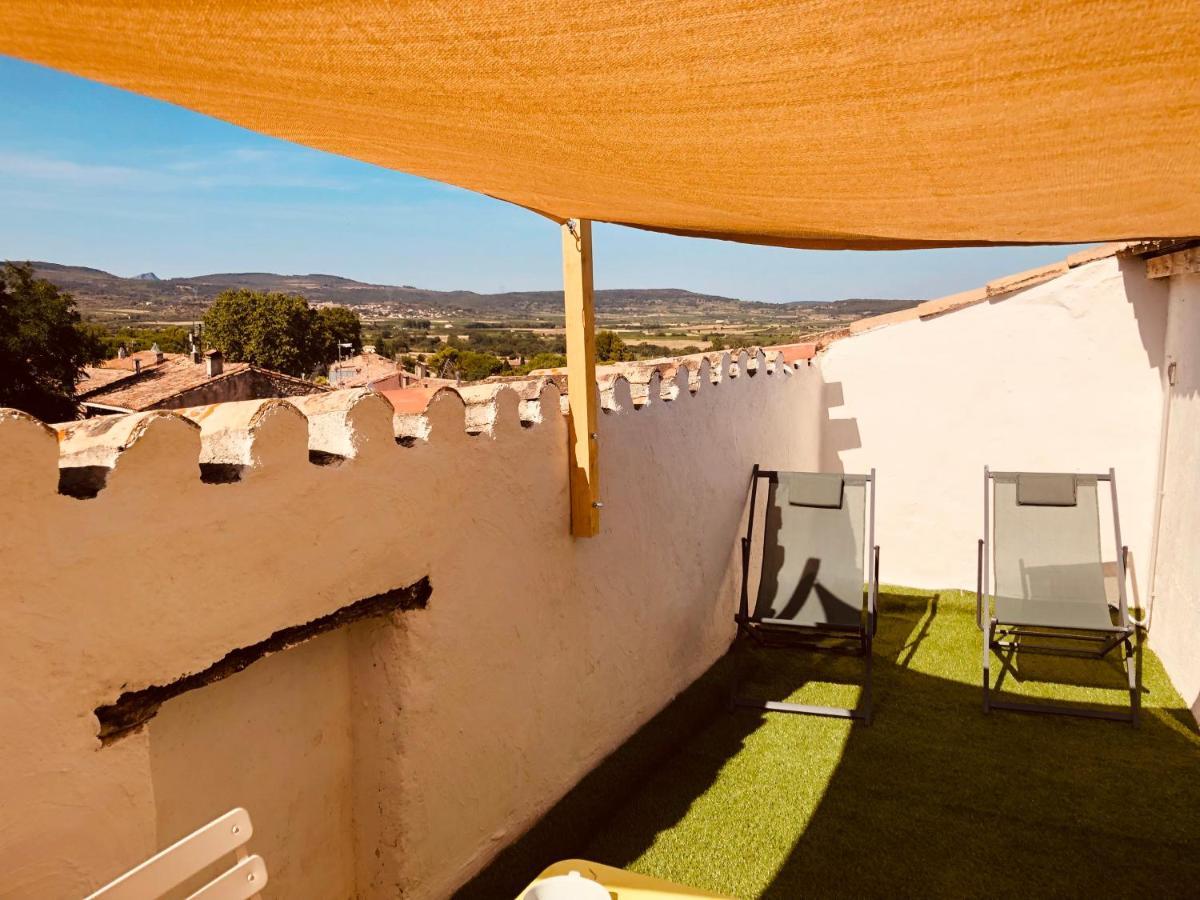 Appartement Au Dernier Etage Avec Terrasse Et Belle Vue Sur Nature Environnante Roujan Exterior photo